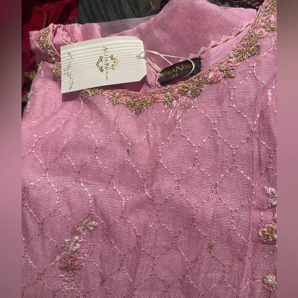 Agha noor dress